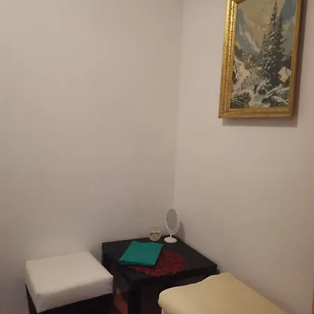 Am Apartman *